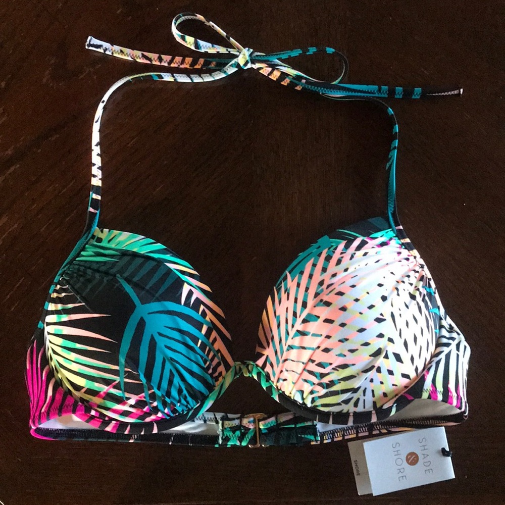 NWT Shade & Shore bathing suit top